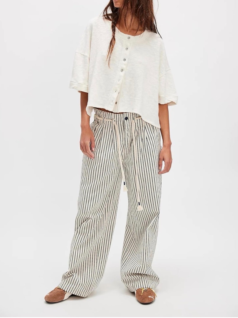 Relaxed Cream Button-Front Women's Shirt - Picture 3 of 7